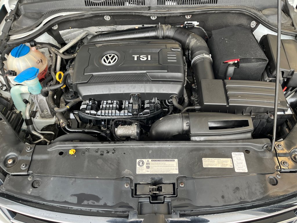 Volkswagen Jetta Sedan TRENDLINE 2015 à Boucherville, Québec - 4 - w1024h768px