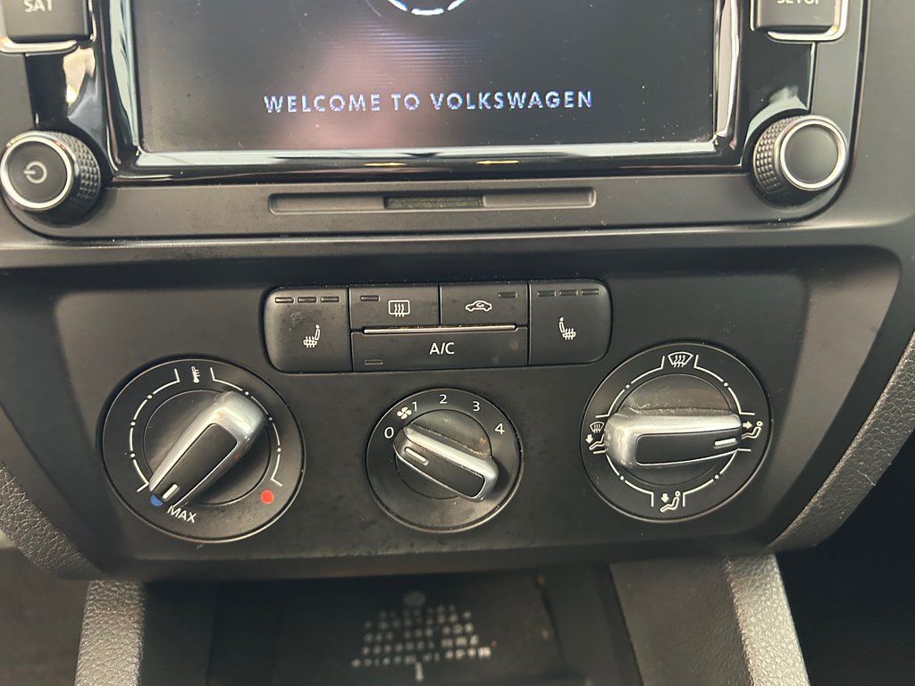 Volkswagen Jetta Sedan TRENDLINE 2015 à Boucherville, Québec - 20 - w1024h768px