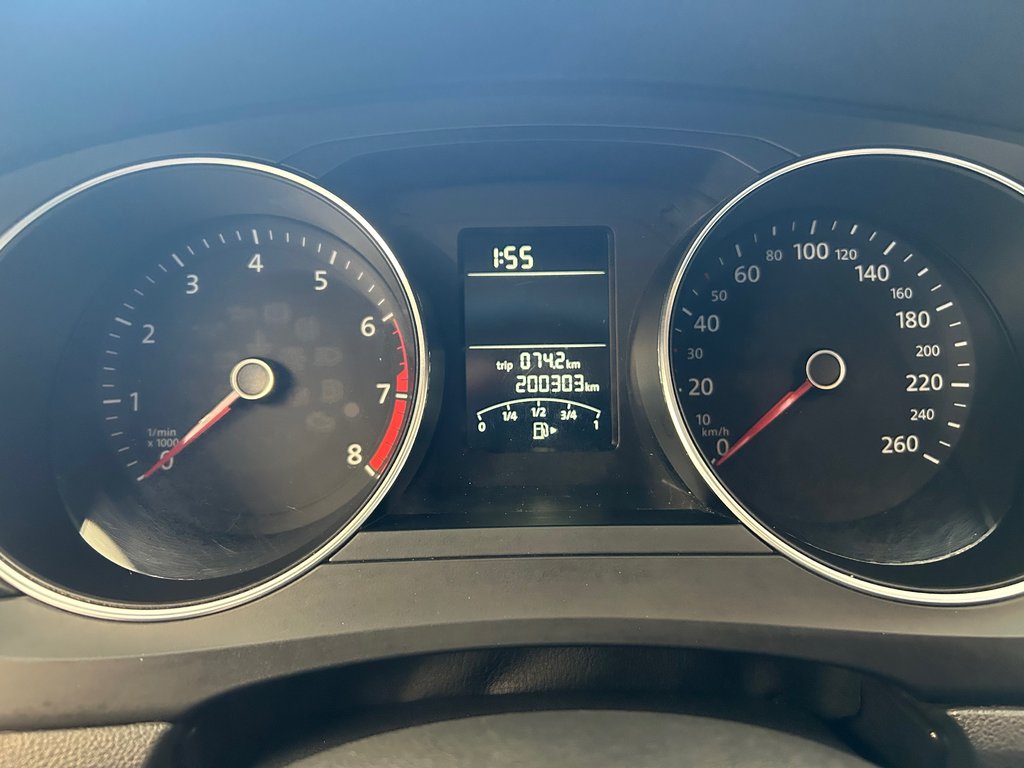 Volkswagen Jetta Sedan TRENDLINE 2015 à Boucherville, Québec - 16 - w1024h768px