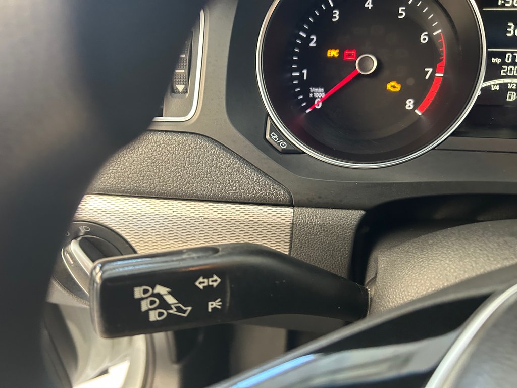 Volkswagen Jetta Sedan TRENDLINE 2015 à Boucherville, Québec - 26 - w1024h768px