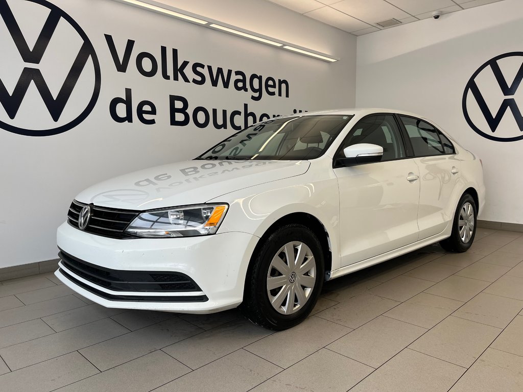 Volkswagen Jetta Sedan TRENDLINE 2015 à Boucherville, Québec - 1 - w1024h768px