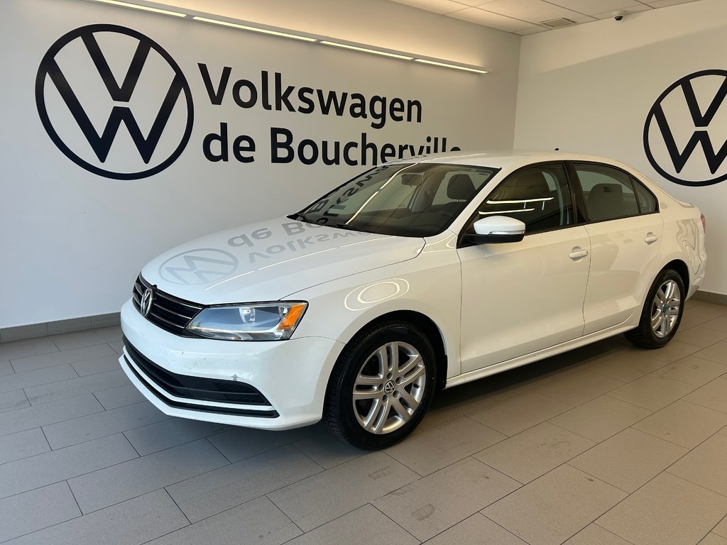 Volkswagen Jetta Sedan TRENDLINE 2015 à Boucherville, Québec - 1 - w1024h768px