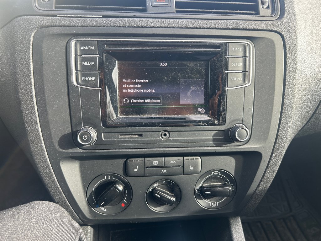 2016 Volkswagen Jetta Sedan TRENDLINE/ A/C / TOIT/ SIEGE CHAUFFANT in Boucherville, Quebec - 13 - w1024h768px