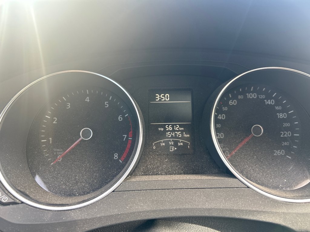 2016 Volkswagen Jetta Sedan TRENDLINE/ A/C / TOIT/ SIEGE CHAUFFANT in Boucherville, Quebec - 12 - w1024h768px