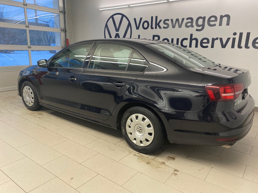 2017 Volkswagen Jetta Sedan TRENDLINE + in Boucherville, Quebec - 5 - w1024h768px