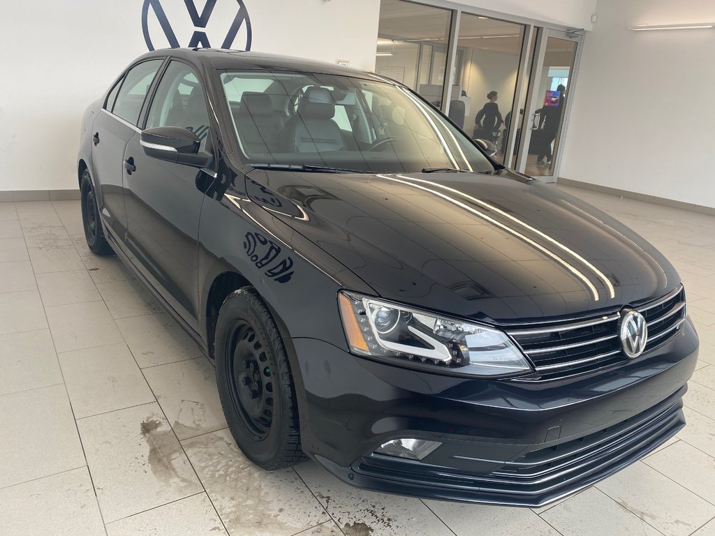 2017 Volkswagen Jetta Sedan HIGHLINE in Boucherville, Quebec - 5 - w1024h768px