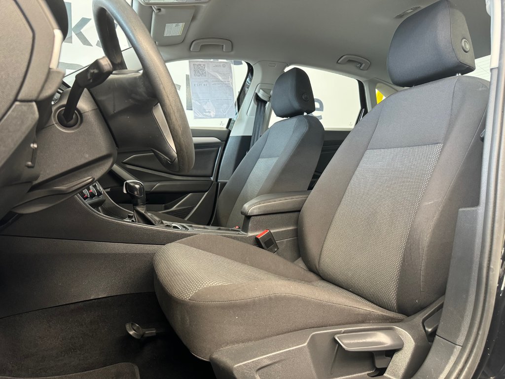 2019 Volkswagen Jetta Comfortline in Boucherville, Quebec - 14 - w1024h768px