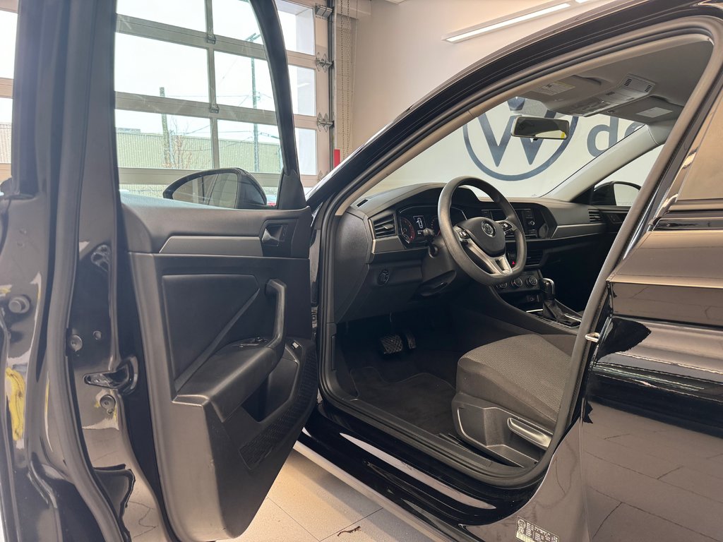 2019 Volkswagen Jetta Comfortline in Boucherville, Quebec - 12 - w1024h768px