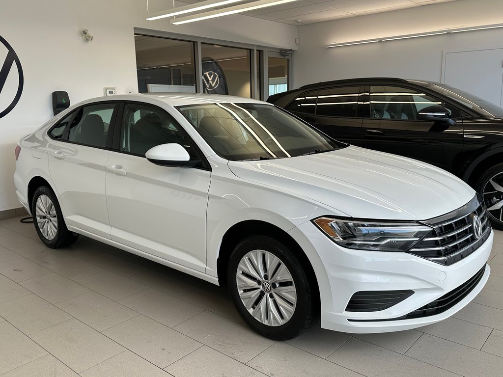 2019 Volkswagen Jetta Comfortline in Boucherville, Quebec - 3 - w1024h768px