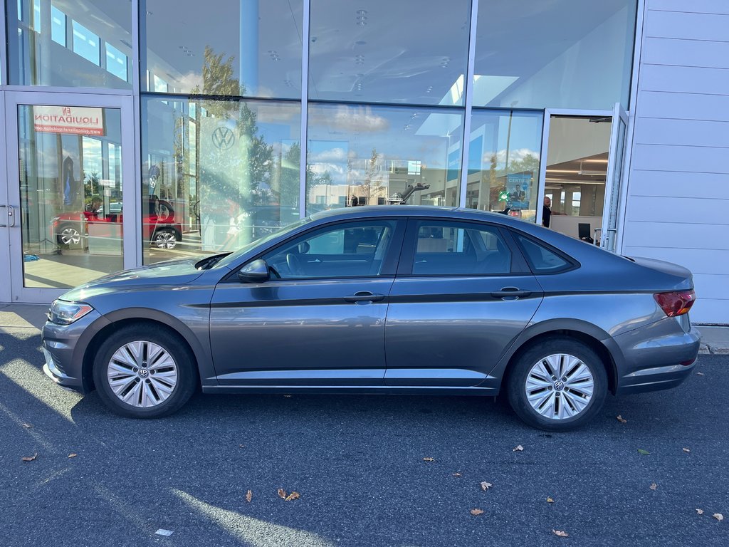 2019 Volkswagen Jetta Comfortline in Boucherville, Quebec - 3 - w1024h768px