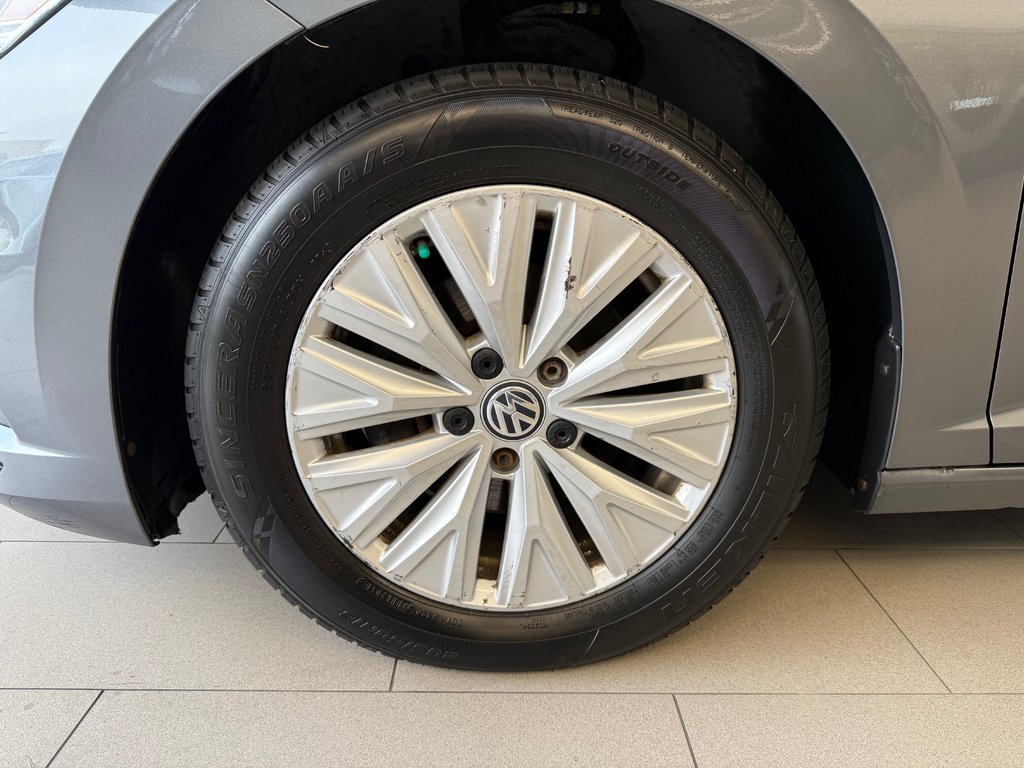 Volkswagen Jetta Comfortline 2019 à Boucherville, Québec - 15 - w1024h768px