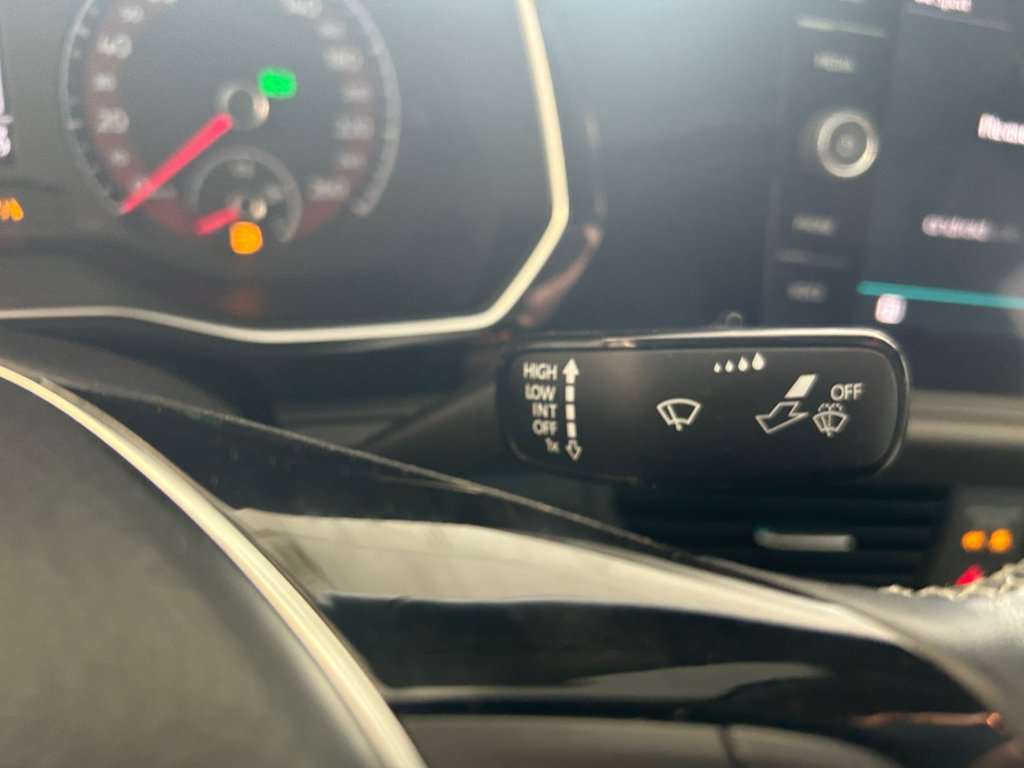Volkswagen Jetta HIGHLINE R-LINE 2019 à Boucherville, Québec - 27 - w1024h768px