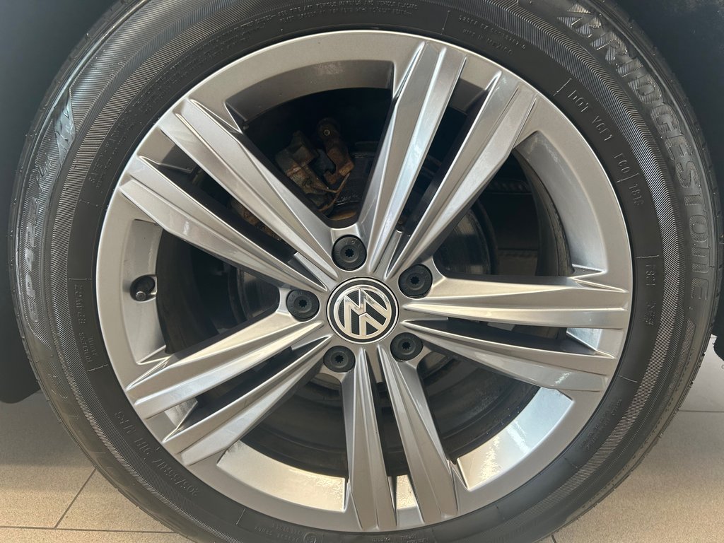 Volkswagen Jetta HIGHLINE R-LINE 2019 à Boucherville, Québec - 34 - w1024h768px