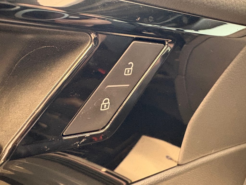 Volkswagen Jetta GLI DSG 2019 à Boucherville, Québec - 17 - w1024h768px