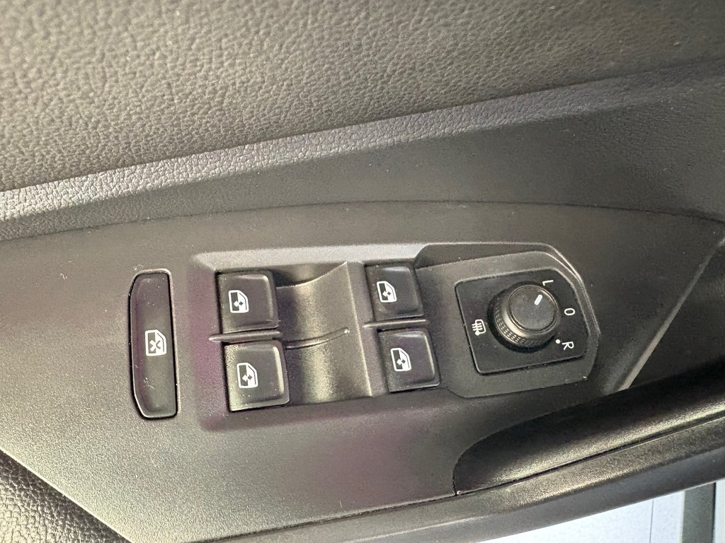 Volkswagen Jetta GLI DSG 2019 à Boucherville, Québec - 15 - w1024h768px