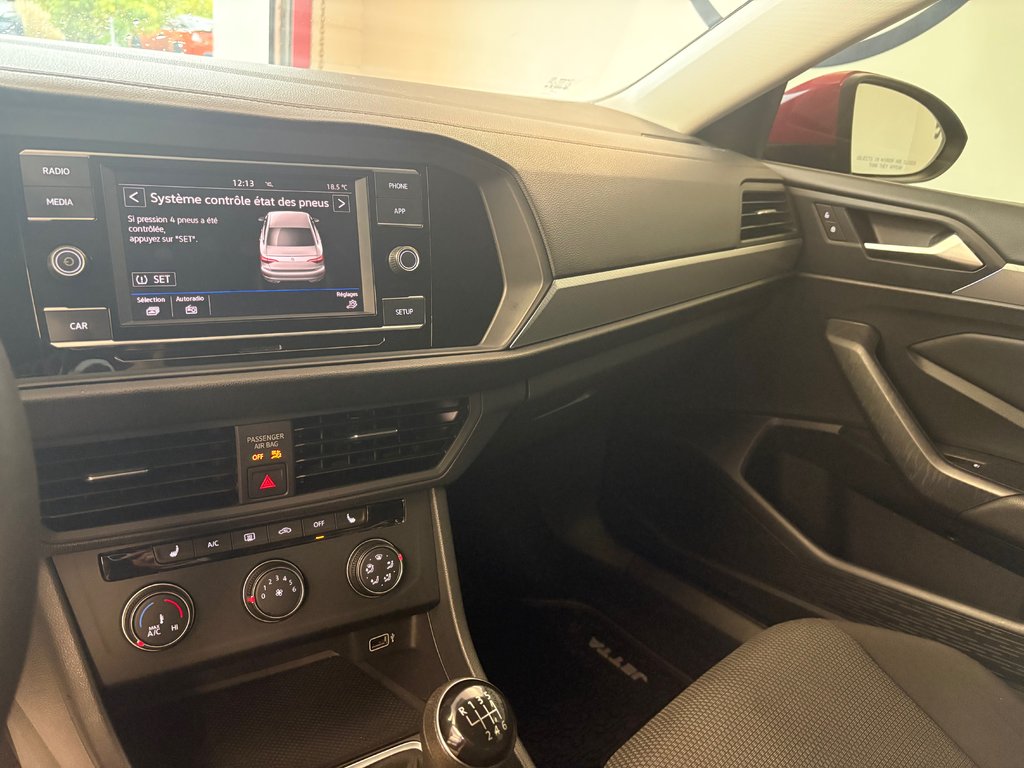 2019 Volkswagen Jetta Comfortline Manuelle in Boucherville, Quebec - 23 - w1024h768px