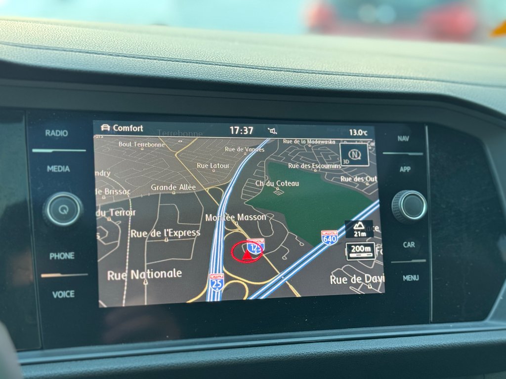 Volkswagen Jetta GLI Cuir Toit Ouvrant Navigation 2019 à Terrebonne, Québec - 17 - w1024h768px
