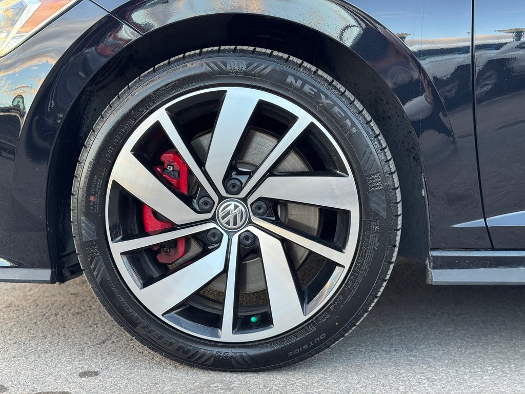 Volkswagen Jetta GLI Cuir Toit Ouvrant Navigation 2019 à Terrebonne, Québec - 27 - w1024h768px