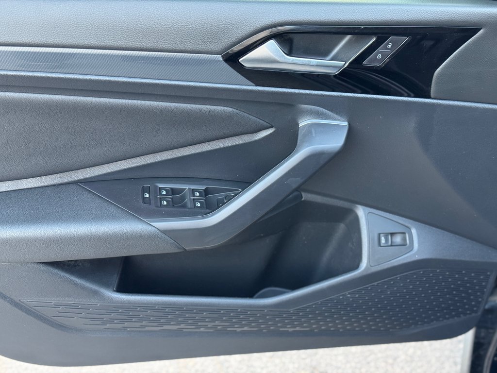 Volkswagen Jetta GLI Cuir Toit Ouvrant Navigation 2019 à Terrebonne, Québec - 8 - w1024h768px