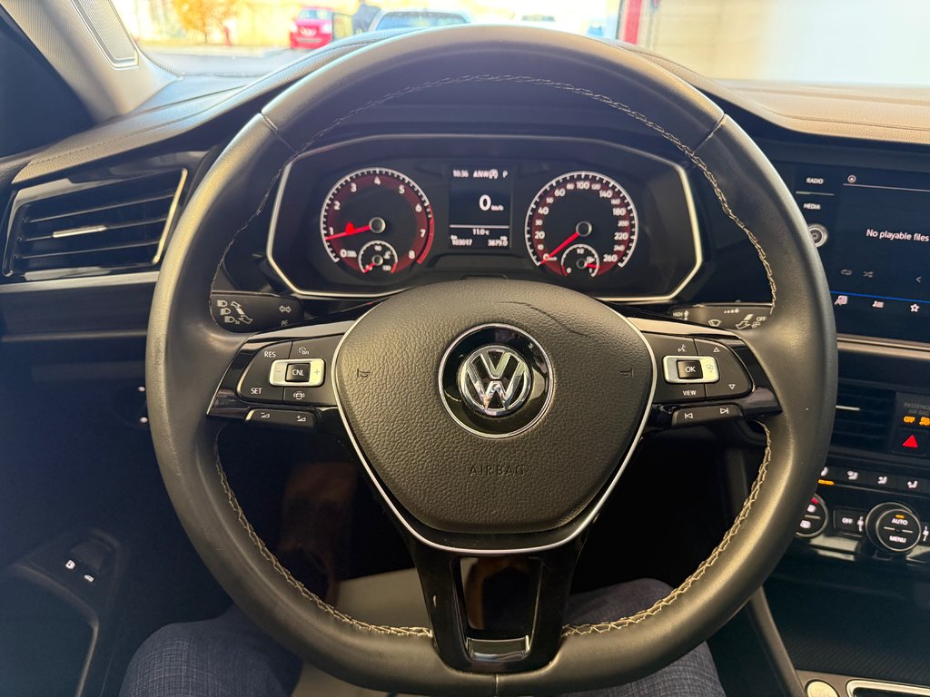 2021 Volkswagen Jetta Highline in Boucherville, Quebec - 18 - w1024h768px