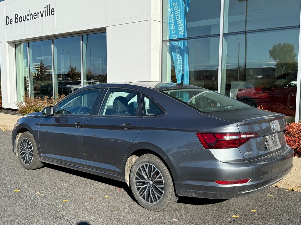 2021 Volkswagen Jetta Highline in Boucherville, Quebec - 11 - w1024h768px