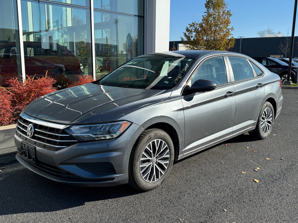 2021 Volkswagen Jetta Highline in Boucherville, Quebec - 1 - w1024h768px