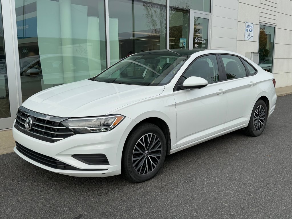 2021 Volkswagen Jetta Highline in Boucherville, Quebec - 1 - w1024h768px