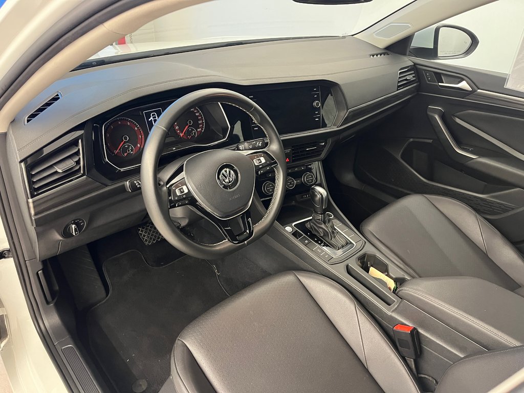 2021 Volkswagen Jetta Highline in Boucherville, Quebec - 12 - w1024h768px