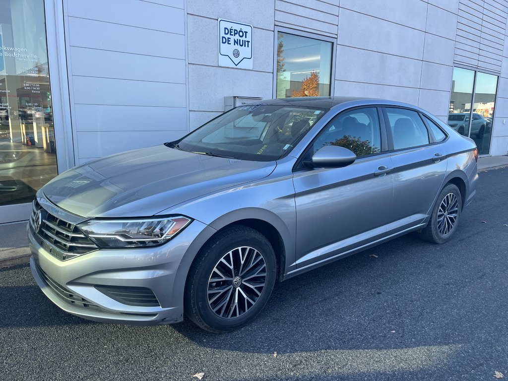 2021 Volkswagen Jetta Highline in Boucherville, Quebec - 1 - w1024h768px