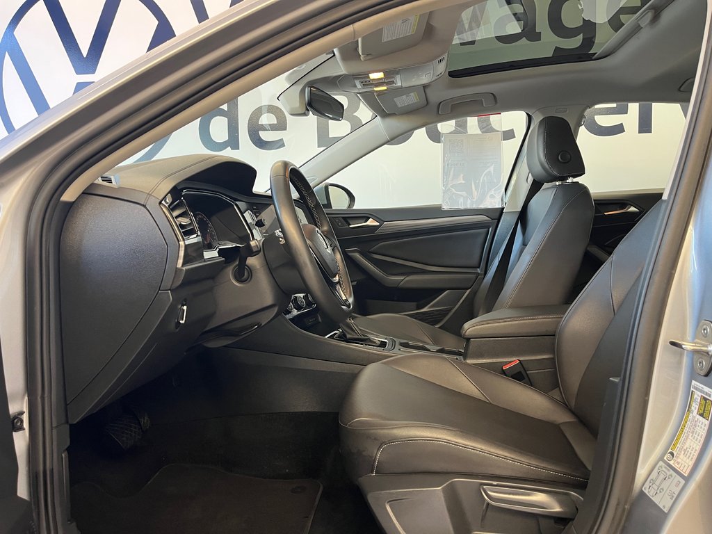 2021 Volkswagen Jetta Highline in Boucherville, Quebec - 21 - w1024h768px