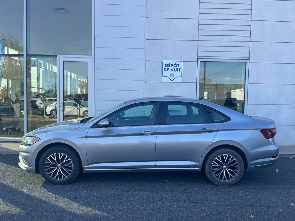 2021 Volkswagen Jetta Highline in Boucherville, Quebec - 3 - w1024h768px