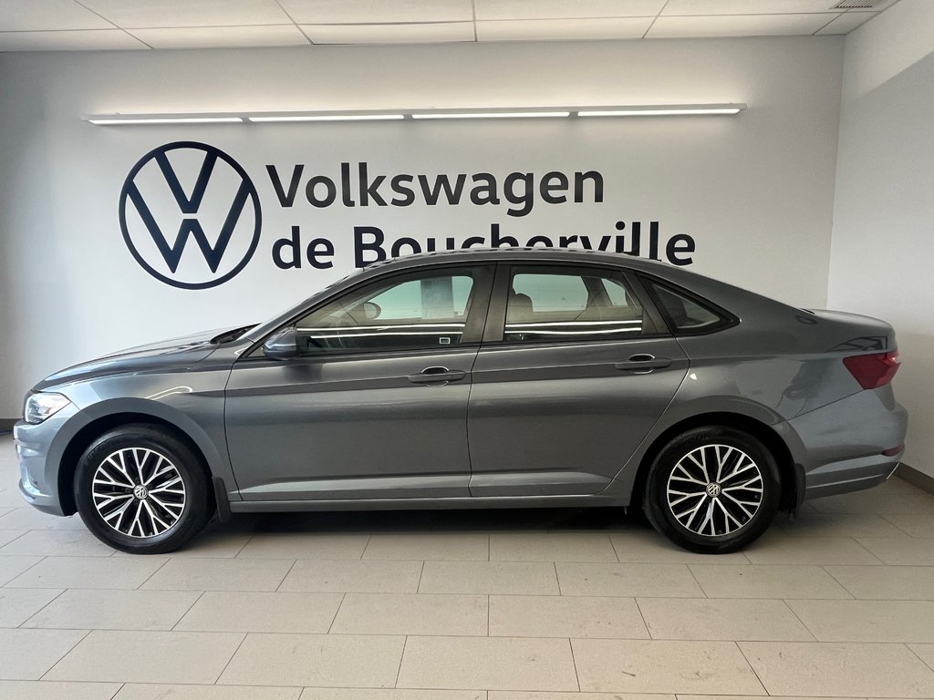 2021 Volkswagen Jetta Highline in Boucherville, Quebec - 2 - w1024h768px