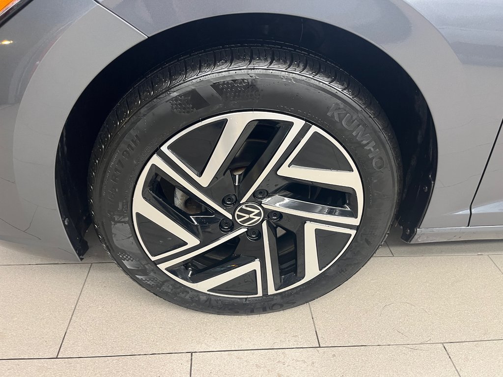 2022 Volkswagen Jetta Highline in Boucherville, Quebec - 14 - w1024h768px