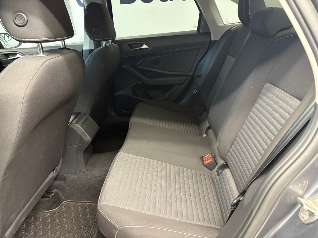 Volkswagen Jetta Trendline 2022 à Boucherville, Québec - 26 - w1024h768px