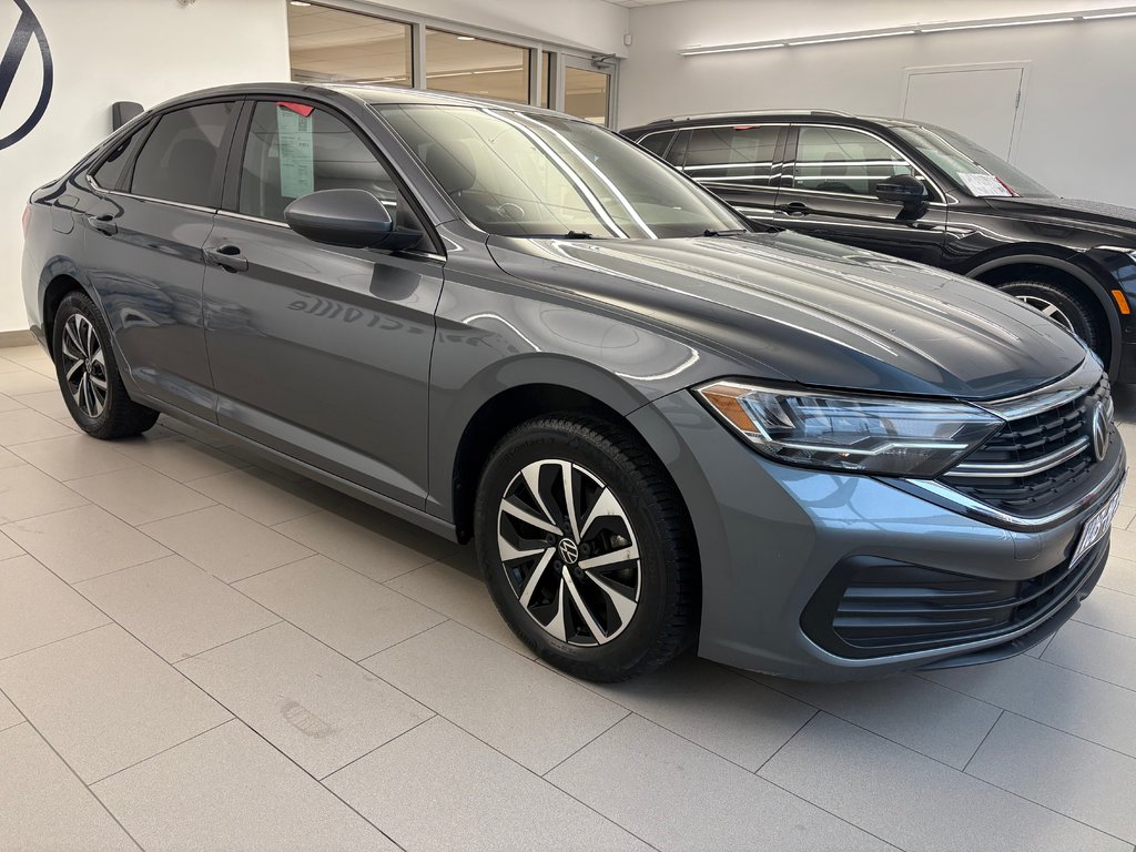 Volkswagen Jetta Trendline 2022 à Boucherville, Québec - 3 - w1024h768px