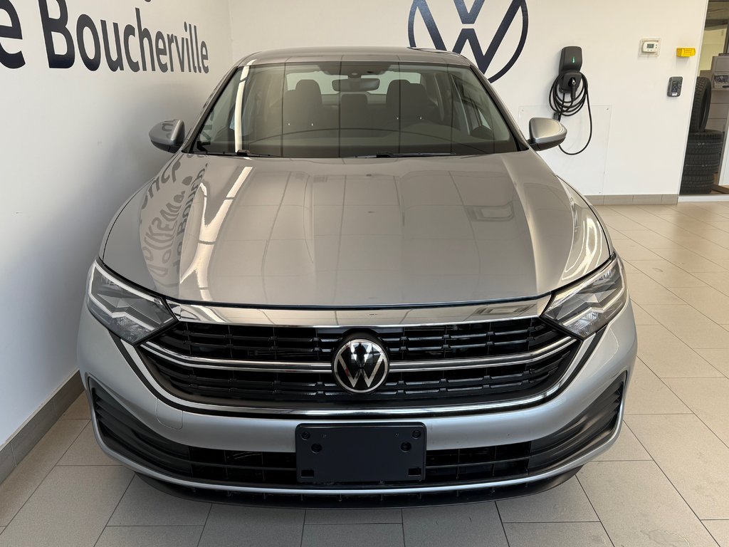 Volkswagen Jetta Trendline 2024 à Boucherville, Québec - 3 - w1024h768px