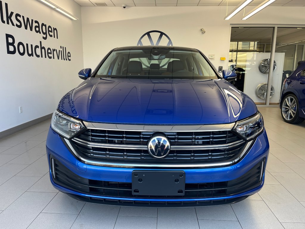 Volkswagen Jetta Highline 2024 à Boucherville, Québec - 4 - w1024h768px