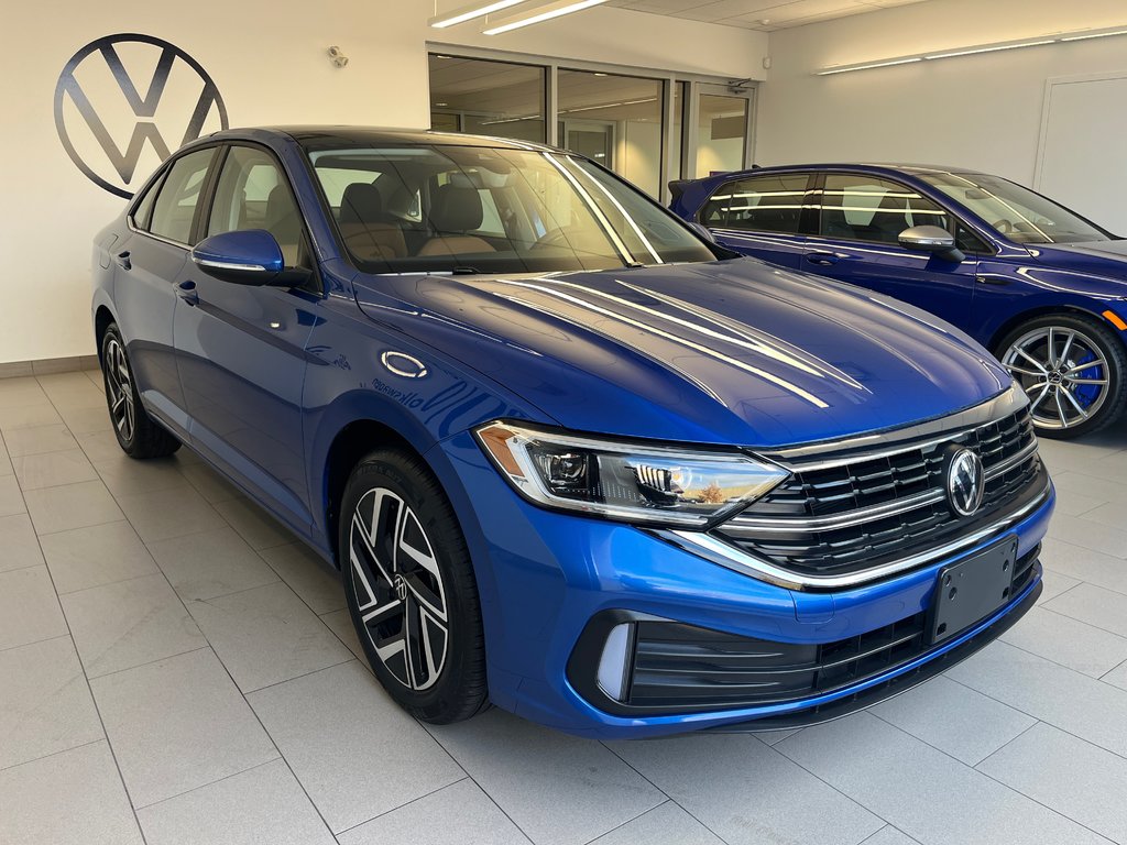 Volkswagen Jetta Highline 2024 à Boucherville, Québec - 5 - w1024h768px