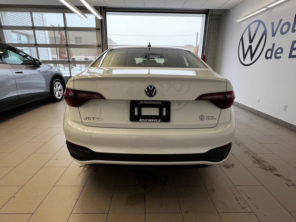 Volkswagen Jetta TRENDLINE 2024 à Boucherville, Québec - 24 - w1024h768px