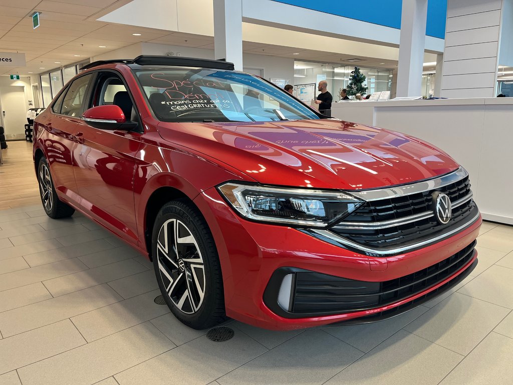 Volkswagen Jetta Highline 2024 à Boucherville, Québec - 1 - w1024h768px