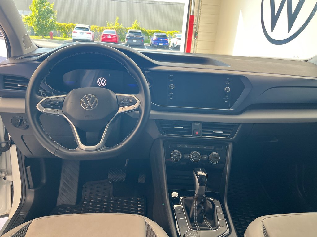 2022 Volkswagen Taos Comfortline in Boucherville, Quebec - 22 - w1024h768px