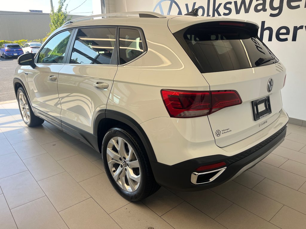 Volkswagen Taos Comfortline 2022 à Boucherville, Québec - 4 - w1024h768px