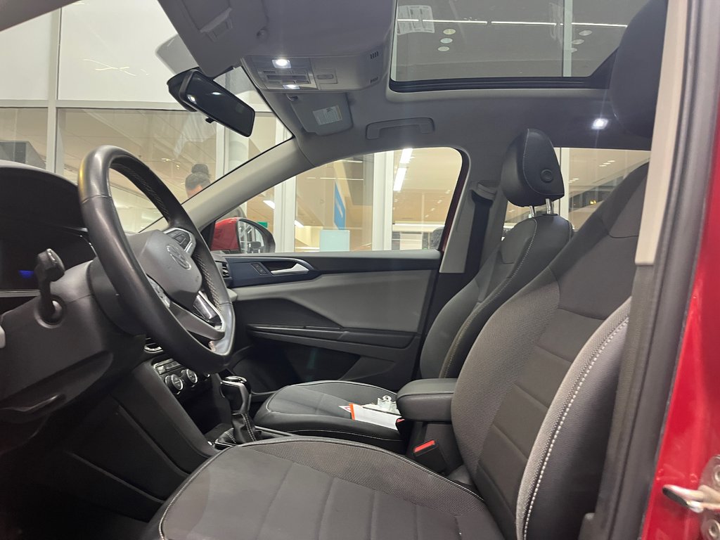 Volkswagen Taos Comfortline 2022 à Boucherville, Québec - 8 - w1024h768px