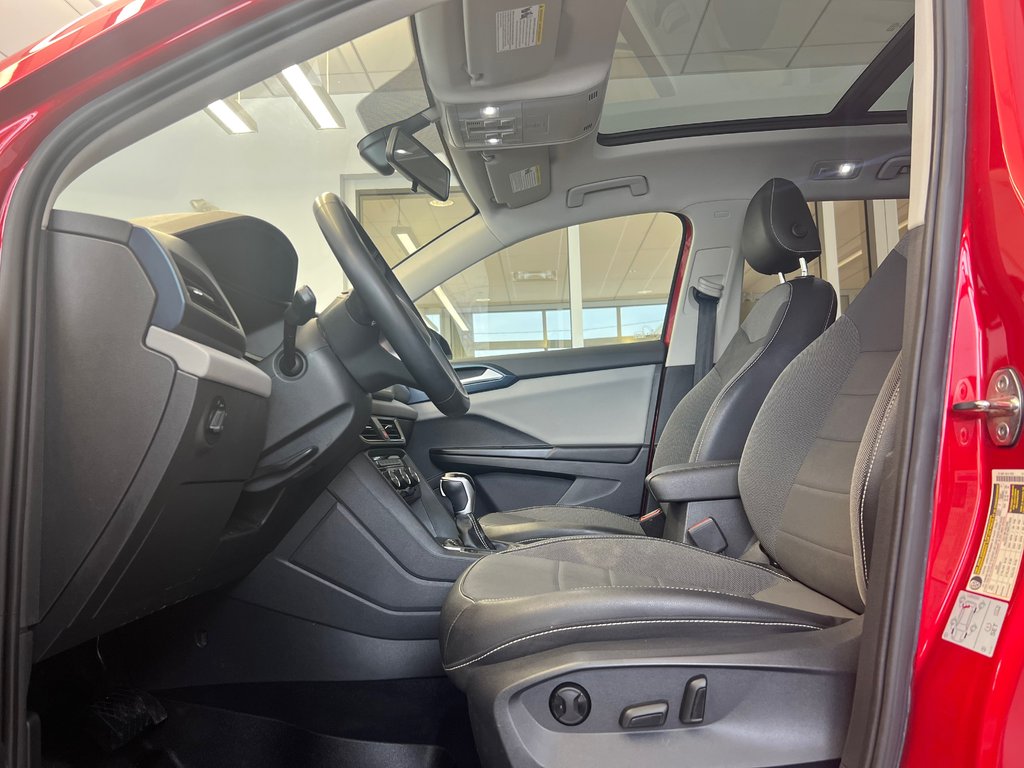 Volkswagen Taos Comfortline 4 Motion 2022 à Boucherville, Québec - 9 - w1024h768px