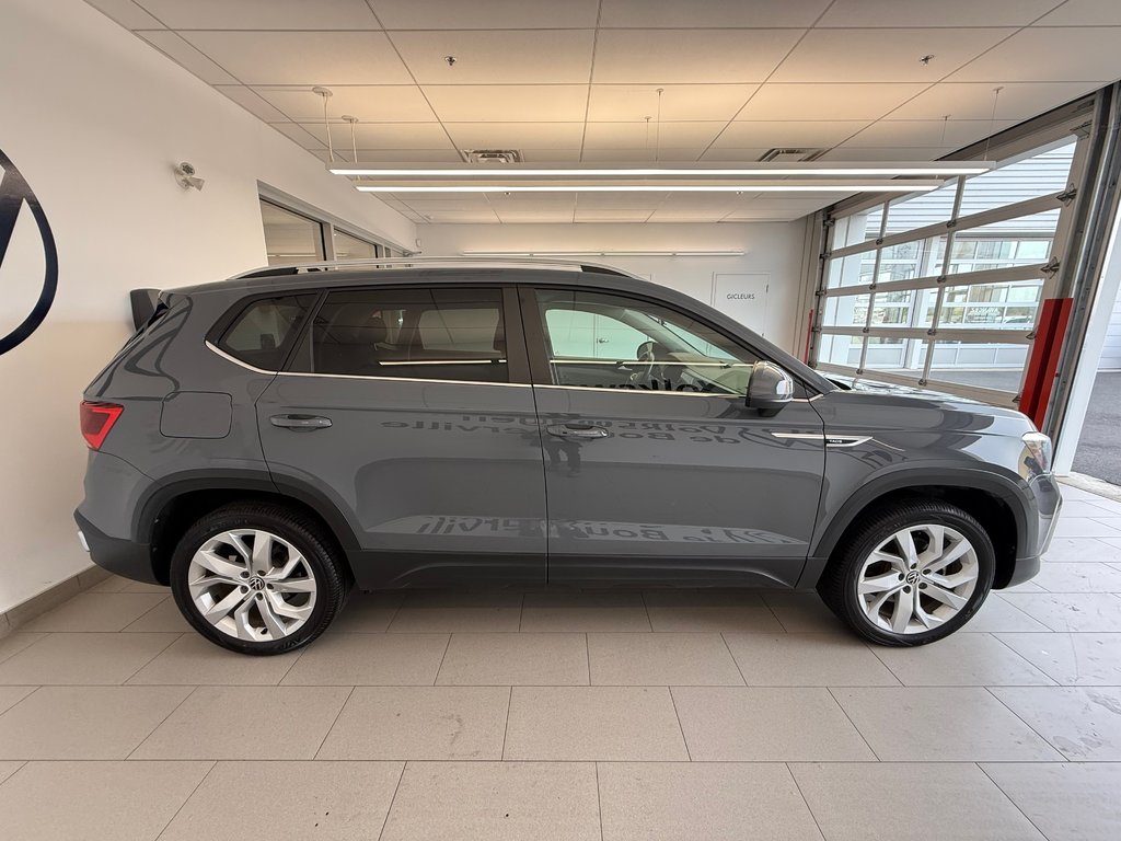 2022 Volkswagen Taos Comfortline in Boucherville, Quebec - 12 - w1024h768px