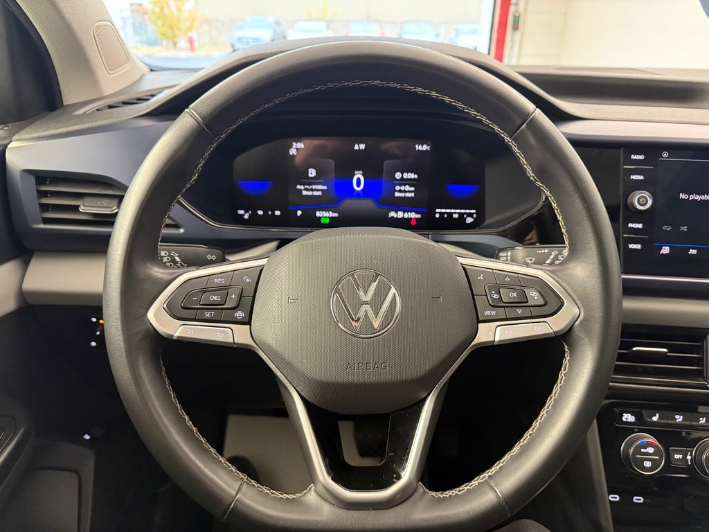 2022 Volkswagen Taos Comfortline in Boucherville, Quebec - 17 - w1024h768px