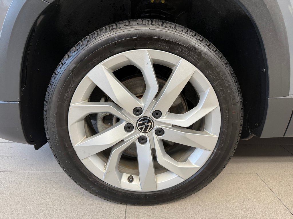 2022 Volkswagen Taos Comfortline in Boucherville, Quebec - 14 - w1024h768px