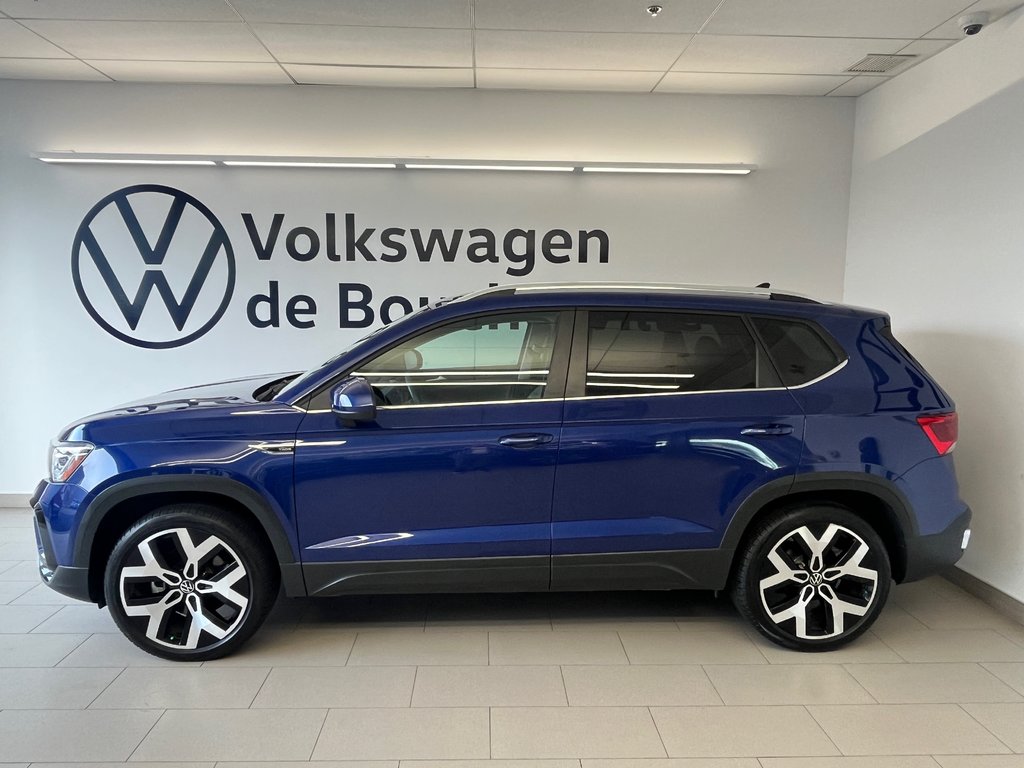 2022 Volkswagen Taos Highline in Boucherville, Quebec - 3 - w1024h768px