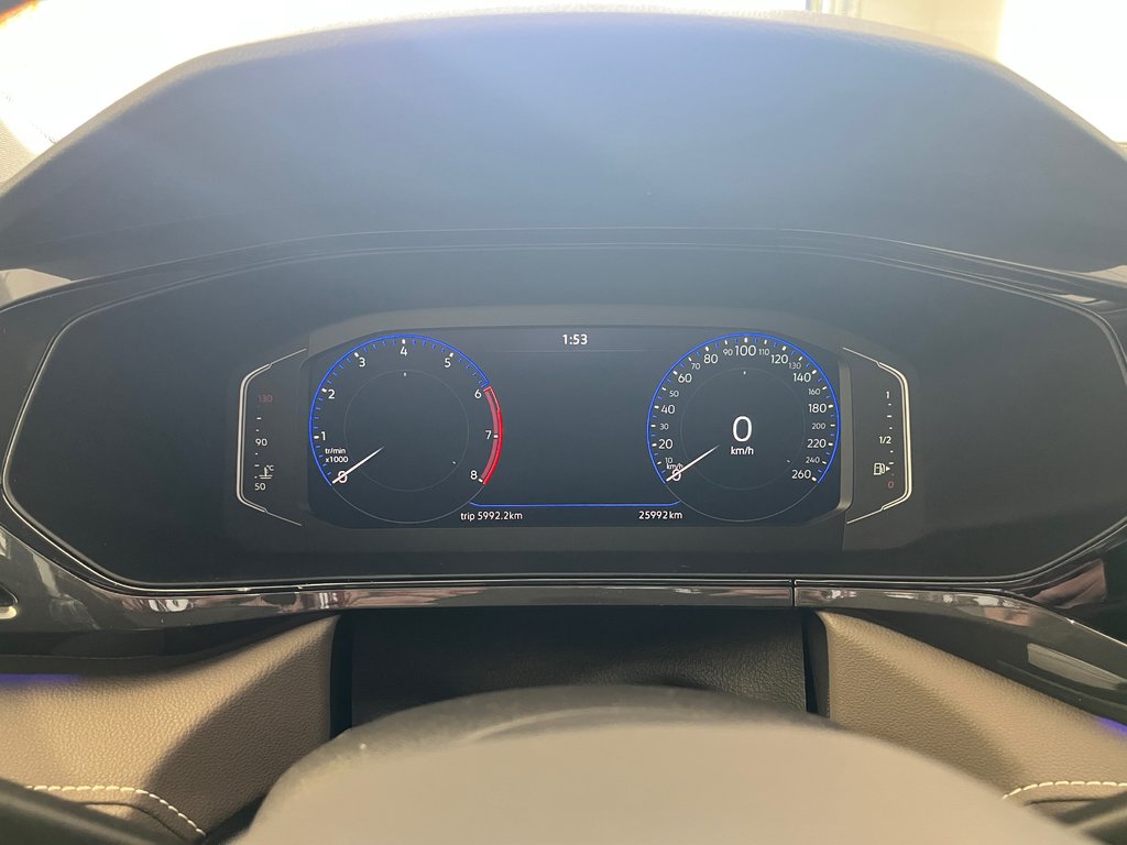 2022 Volkswagen Taos Highline in Boucherville, Quebec - 22 - w1024h768px