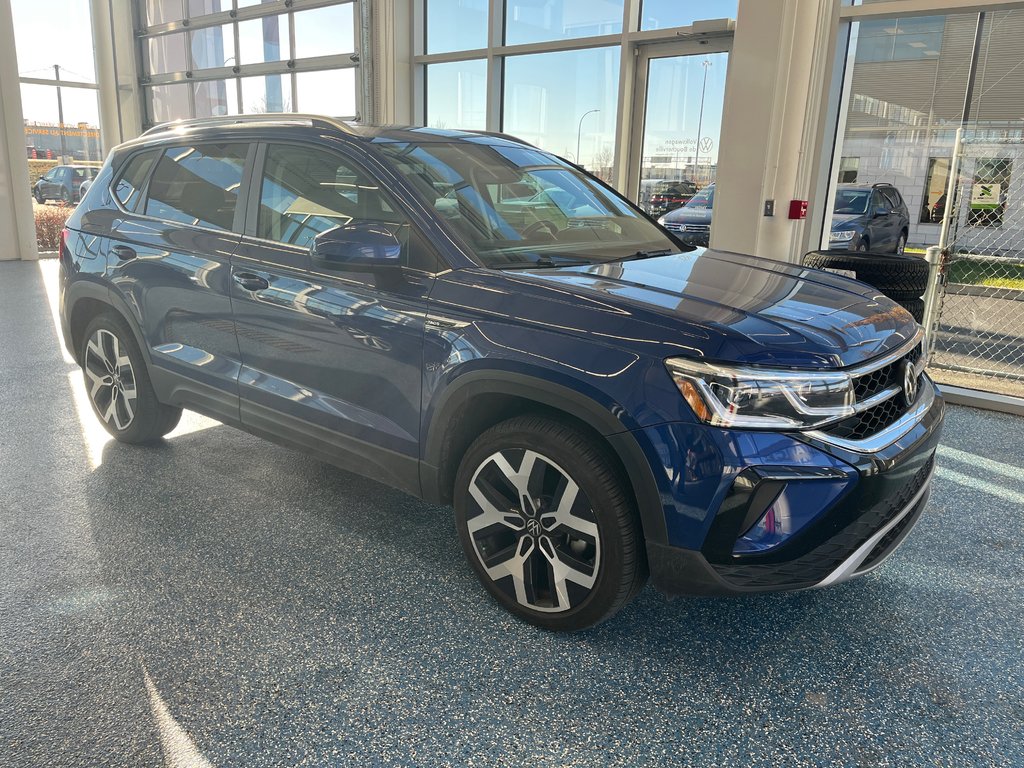 Volkswagen Taos Highline 2022 à Boucherville, Québec - 3 - w1024h768px